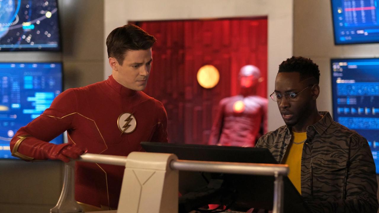 The Flash - Season 7 Episode 15 : Enemy at the Gates