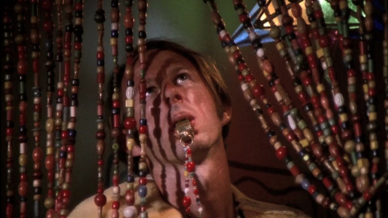 Mannix - Season 3 Episode 12 : Missing: Sun and Sky