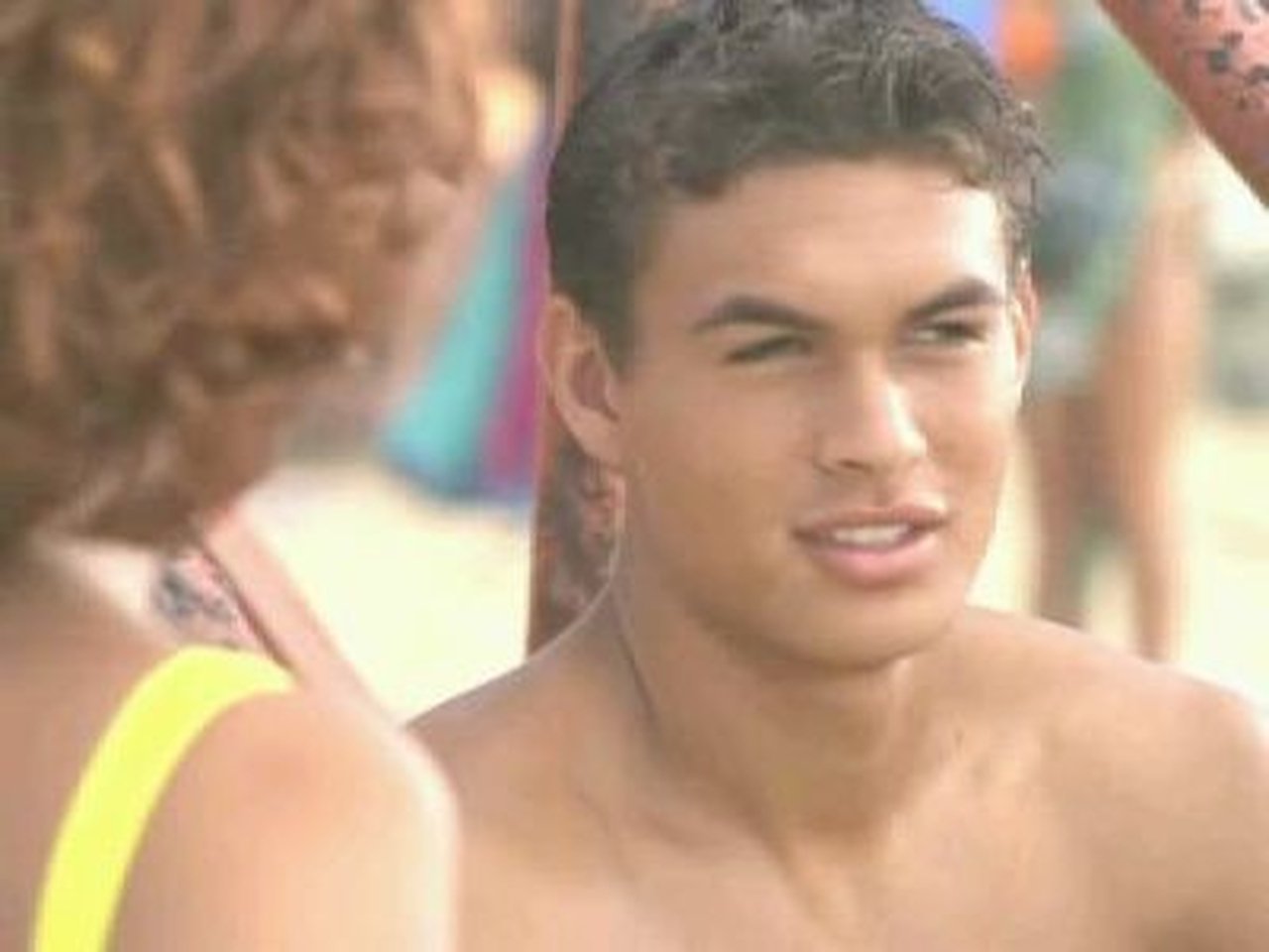 Baywatch - Season 10 Episode 16 : Thunder Tide