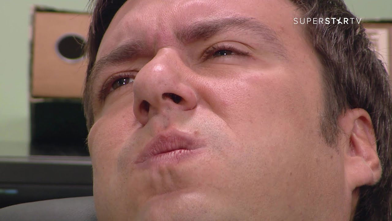 Državni posao - Season 10 Episode 42 : 1677 Na stend baju