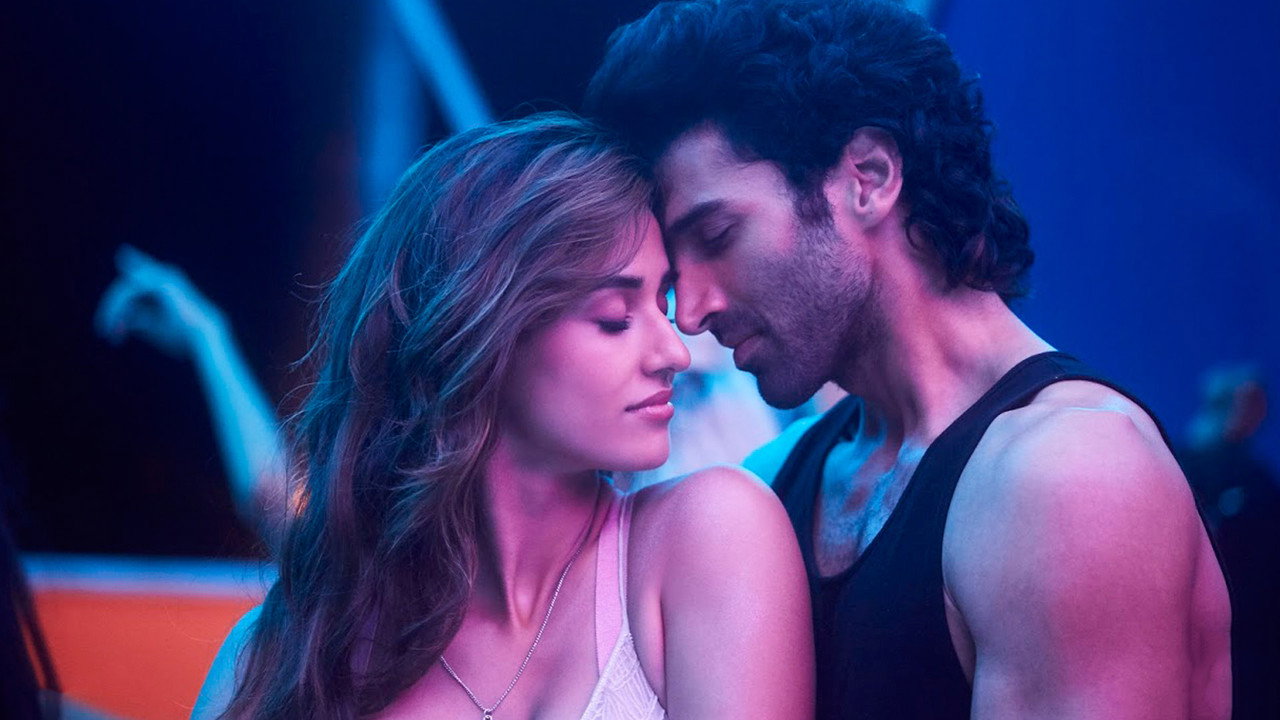 Malang (2020) Hindi HD backdrop