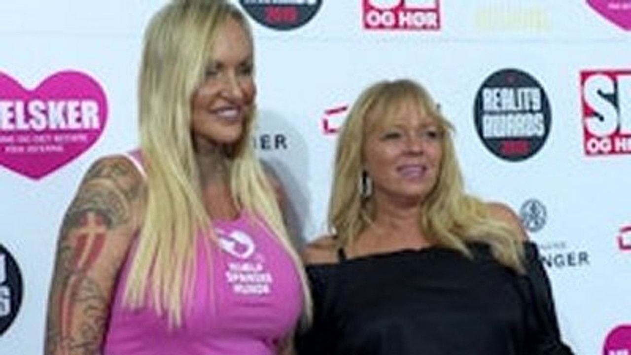 Familien fra Bryggen — Épisode 7