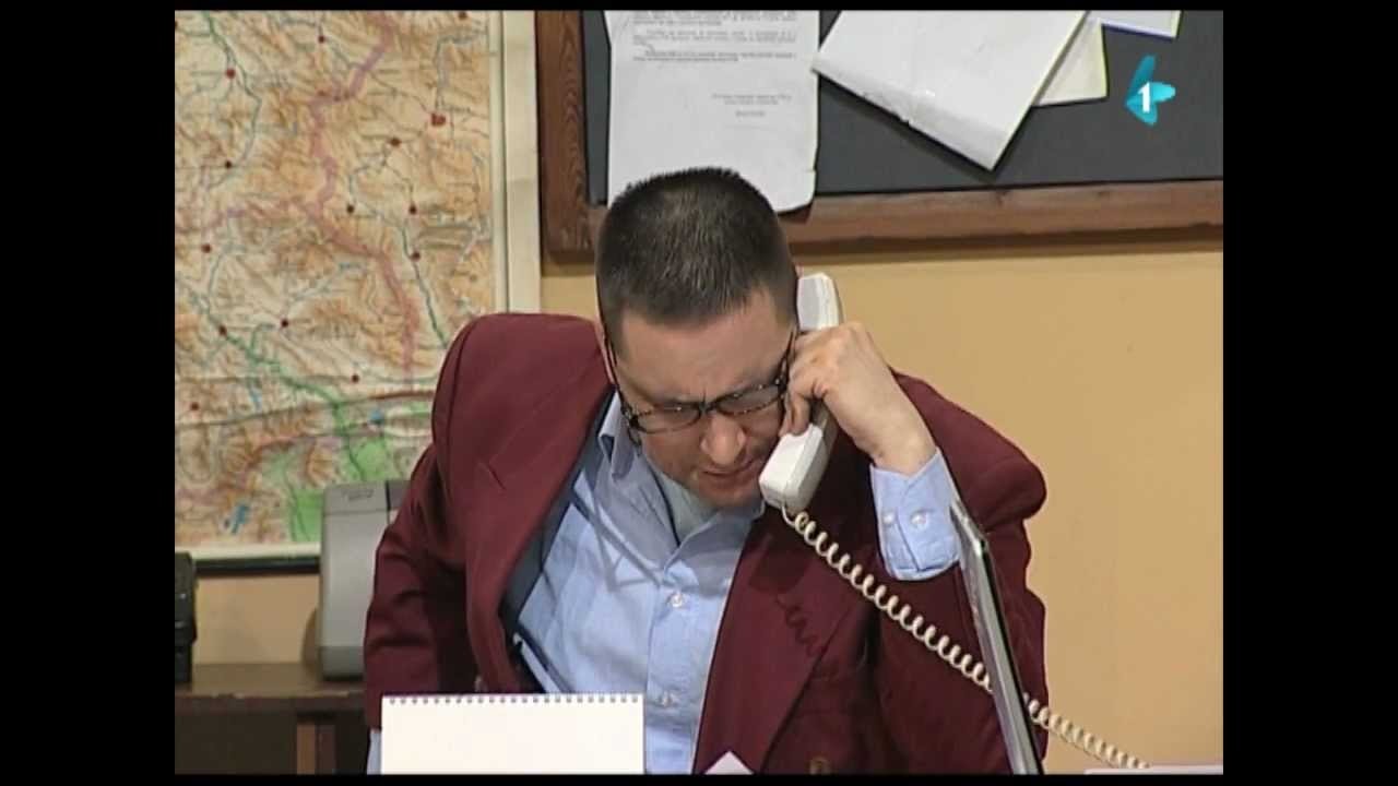 Government Job - Season 1 Episode 122 : Lov