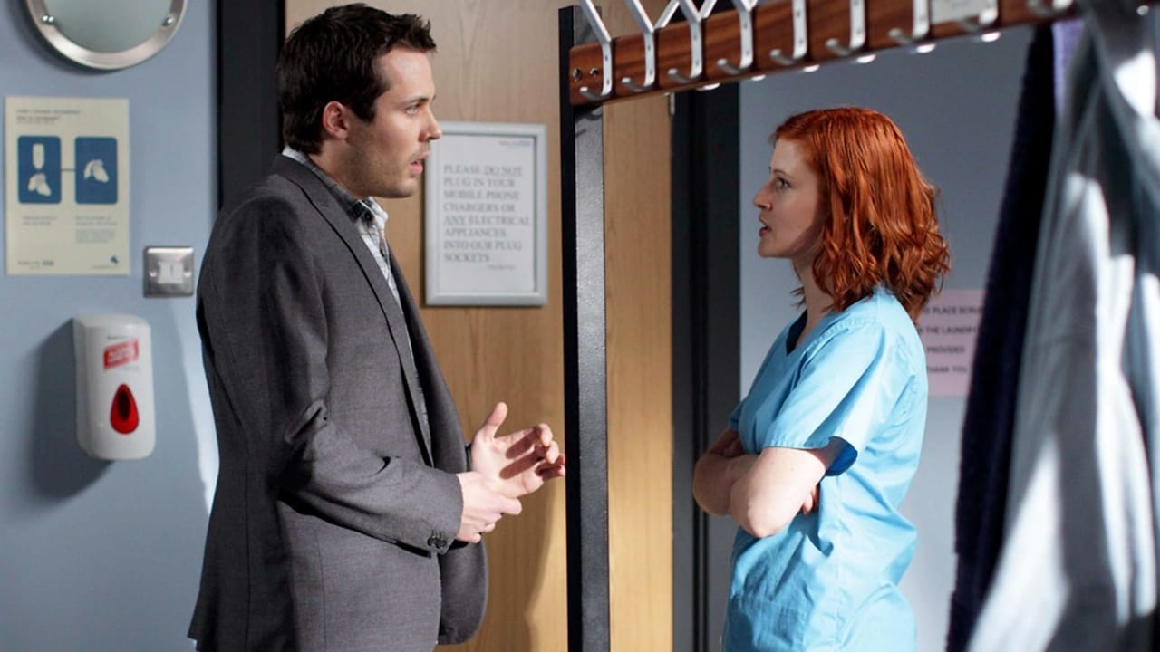 Holby City - Season 13 Episode 26 : Boy Valentine, Girl Valentine