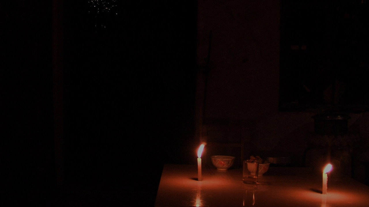 Immagine di copertina del trailer di The Surroundings