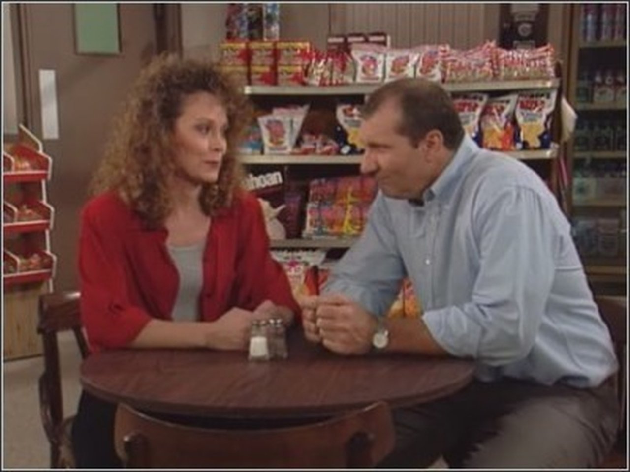 Married... with Children - Season 8 Episode 2 : Hood 'n the Boyz