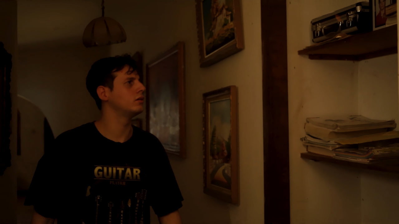 Silencio y Dolor still 3