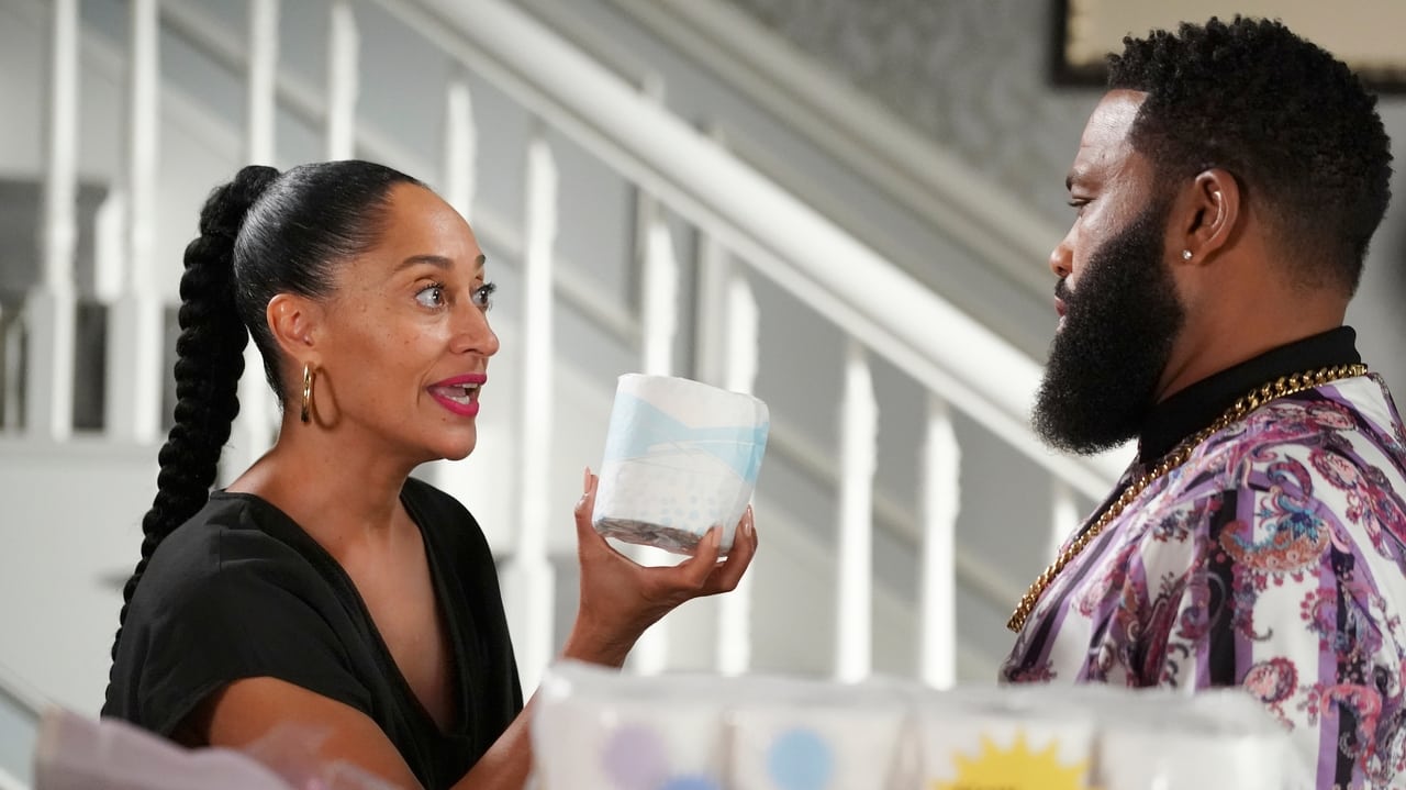 black-ish - Season 7 Episode 9 : Black-out