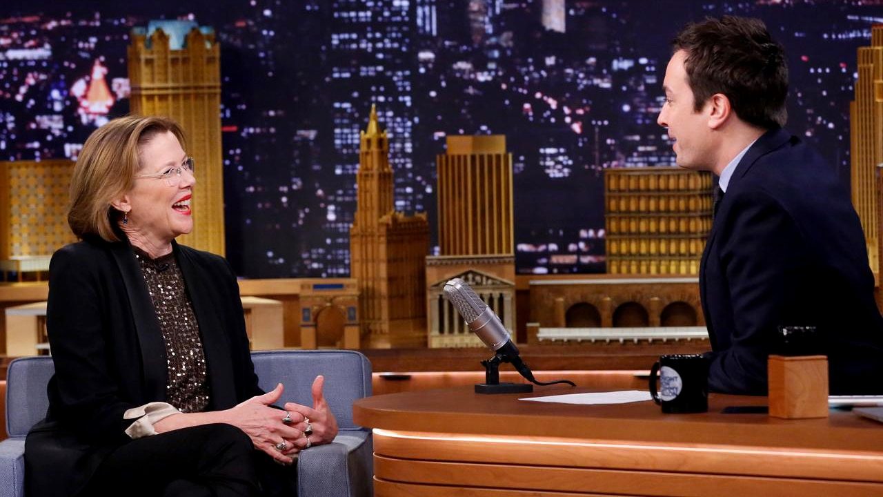 The Tonight Show Starring Jimmy Fallon - Season 1 Episode 13 : Annette Bening, Norman Reedus, The Avett Brothers