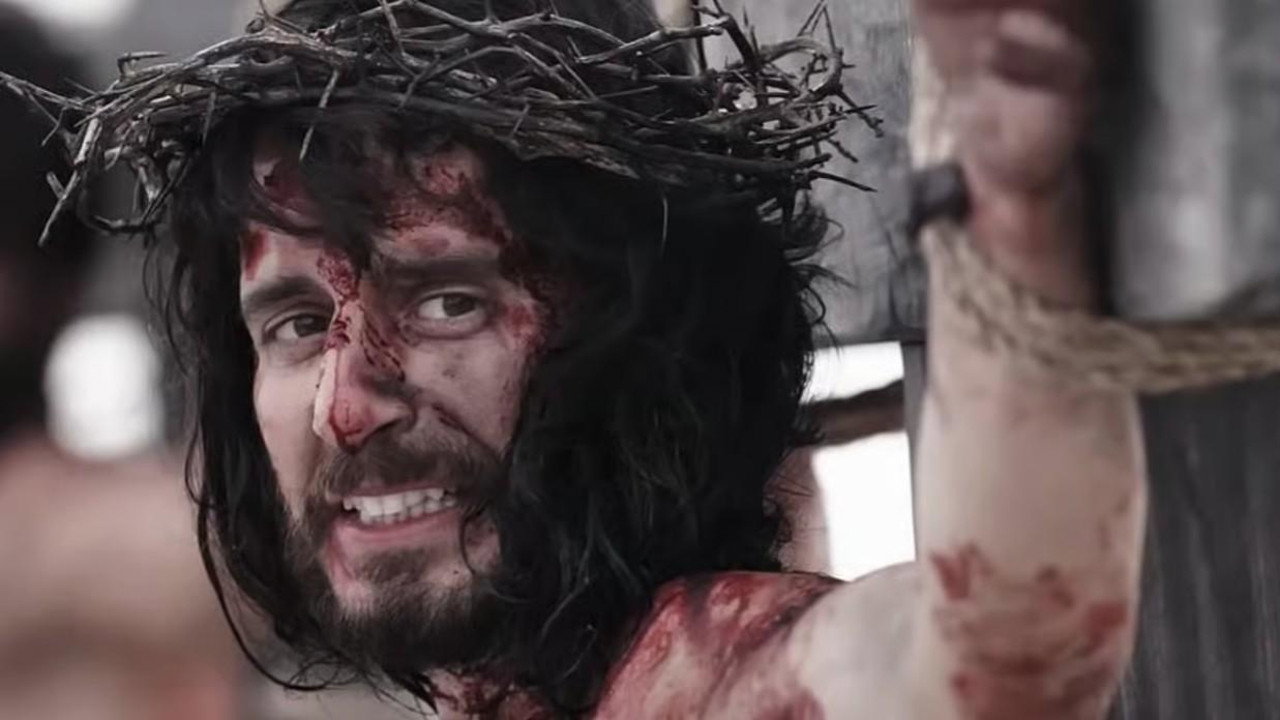 The Two Thieves backdrop