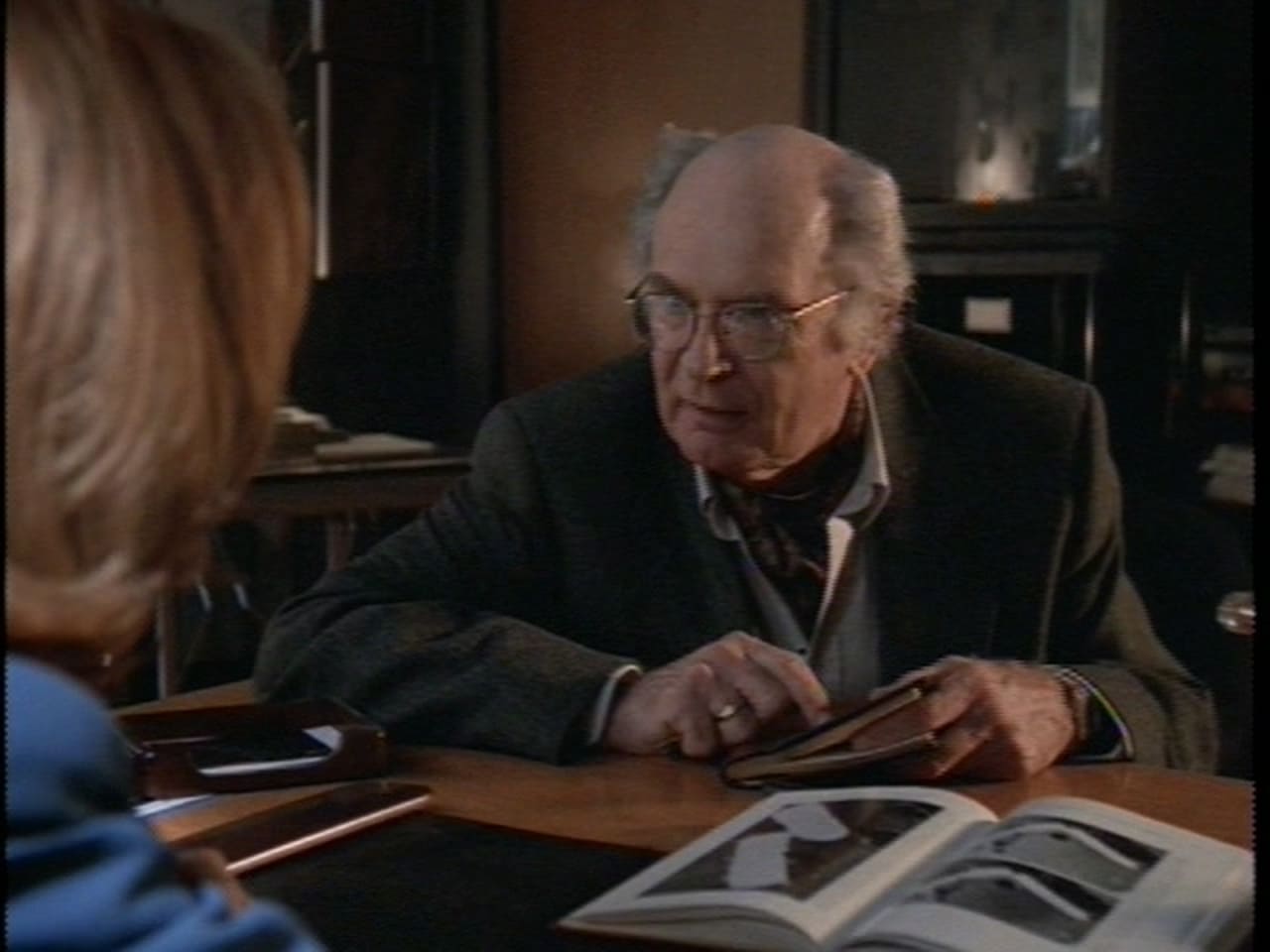 The X-Files - Season 0 Episode 42 : Behind the truth - Jose Chung