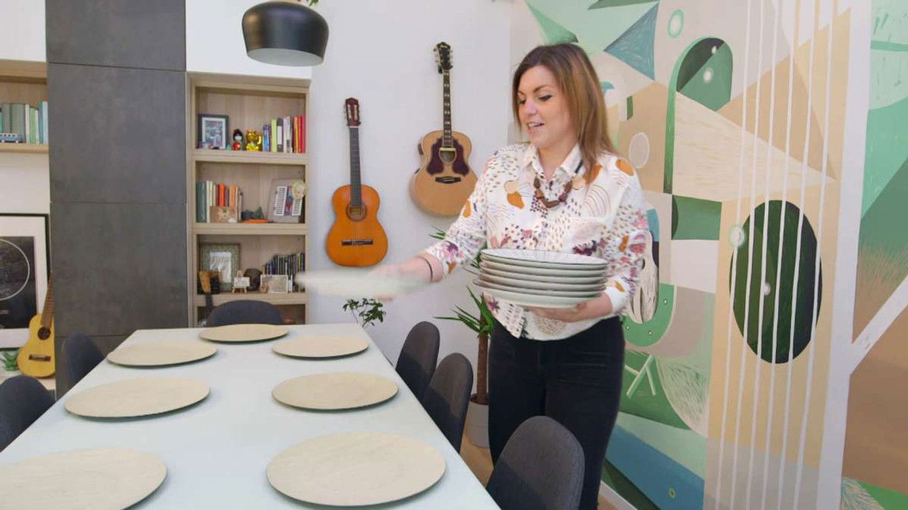 Cortesie per gli ospiti — Épisode 32