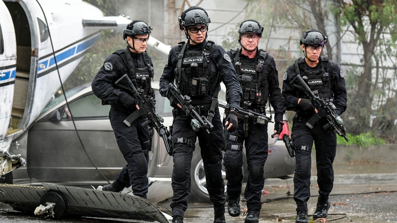 S.W.A.T. - Season 4 Episode 1 : 3 Seventeen Year Olds (1)