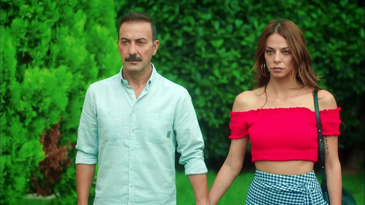 Koca Koca Yalanlar — Épisode 4