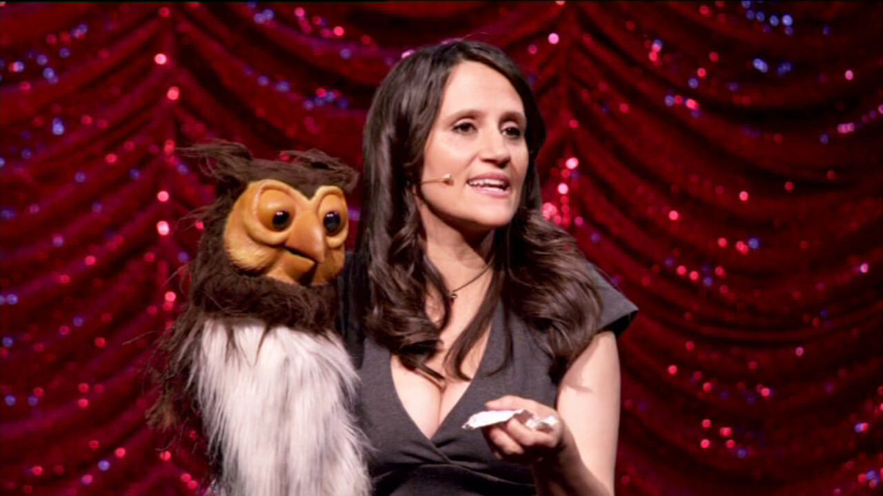 Scen från Nina Conti - Talk To The Hand