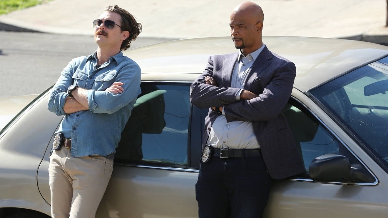 Lethal Weapon - Season 1 Episode 16 : Unnecessary Roughness