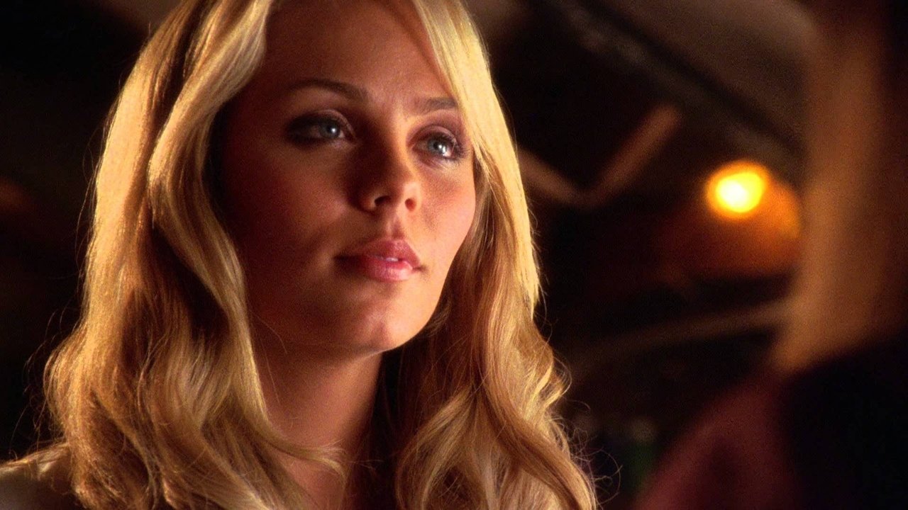 Smallville - Season 7 Episode 13 : Hero