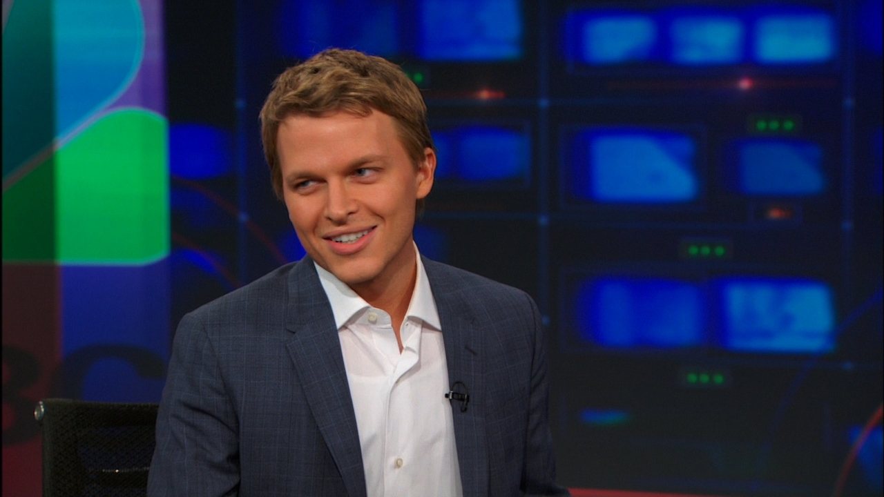 The Daily Show - Season 19 Episode 66 : Ronan Farrow