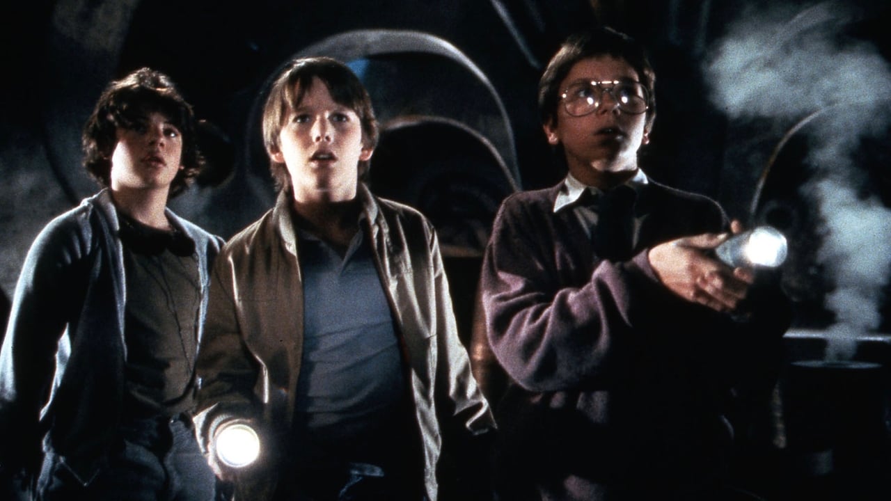 Explorers (1985)