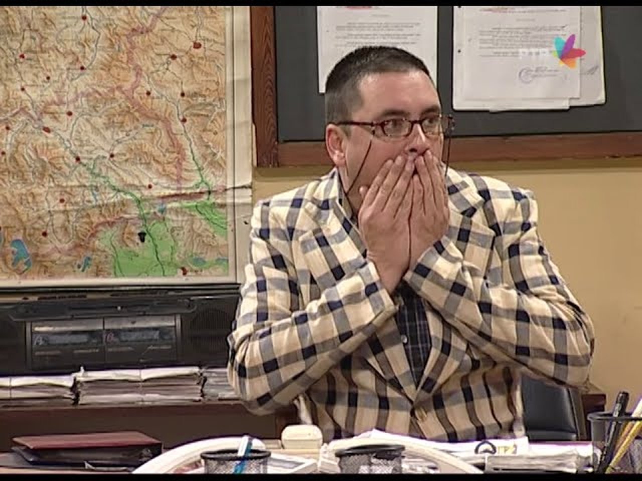 Government Job - Season 4 Episode 34 : 625 Kasarne