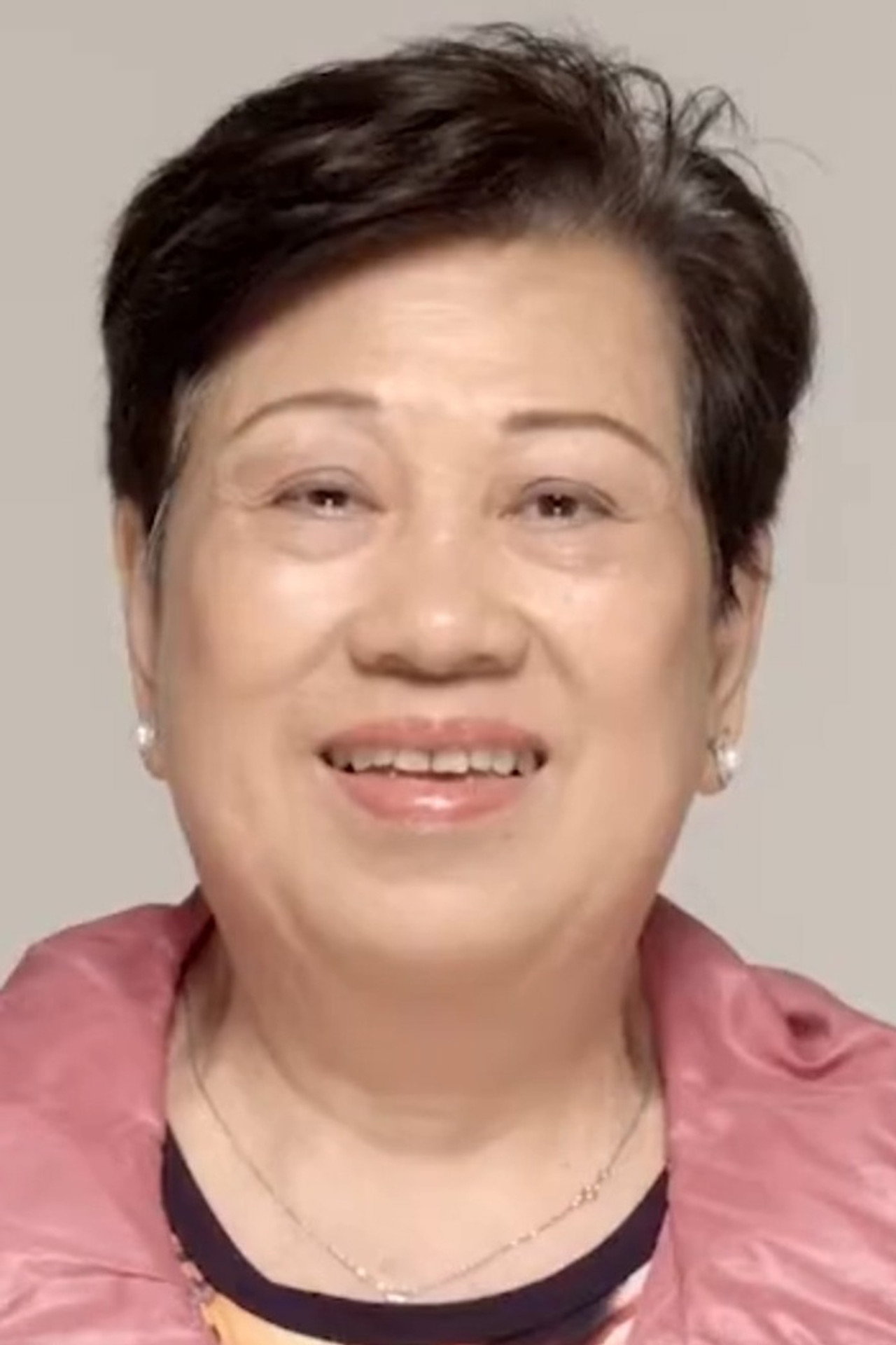 游潔冰