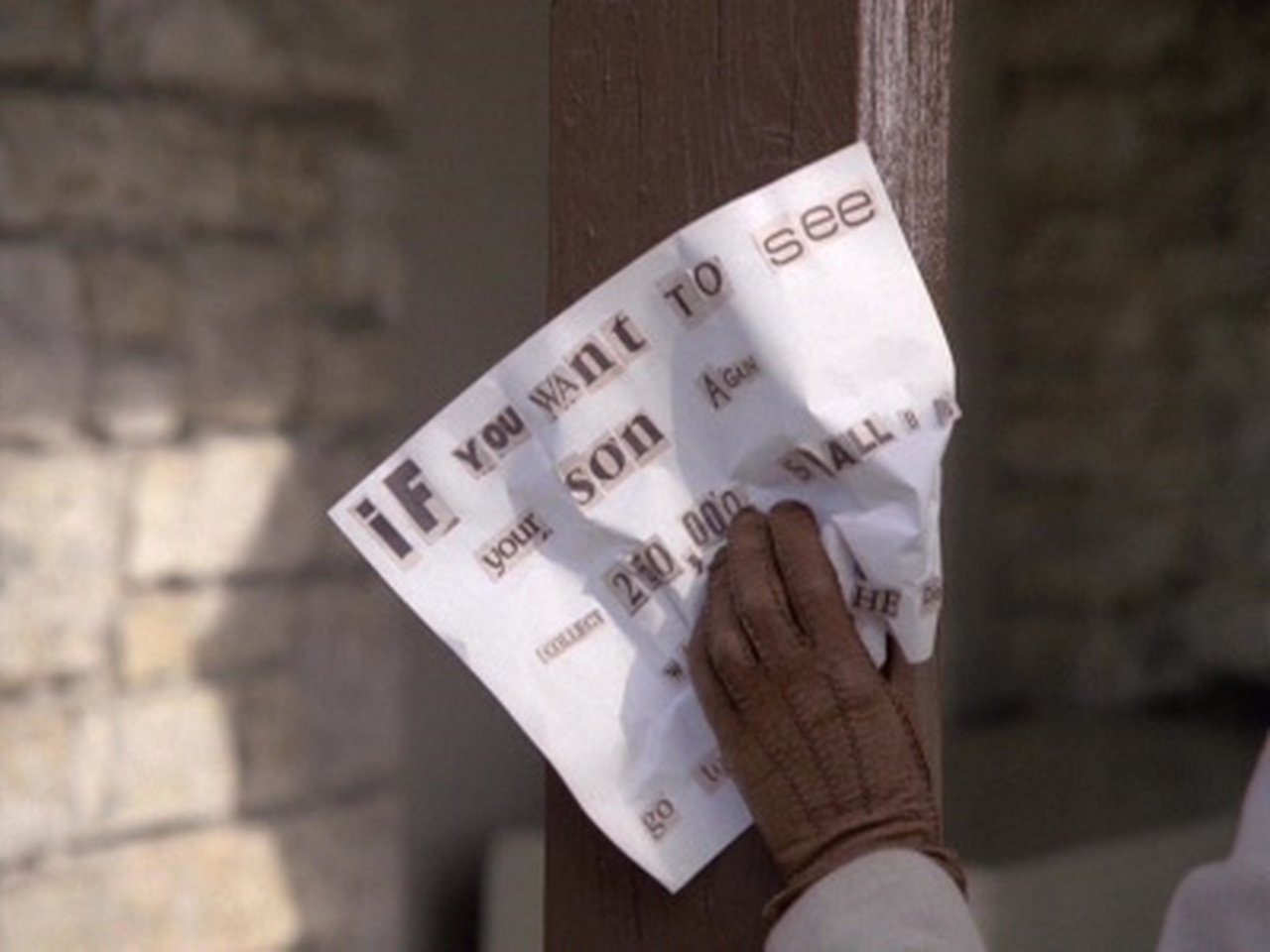 Mannix - Season 8 Episode 17 : A Ransom for Yesterday