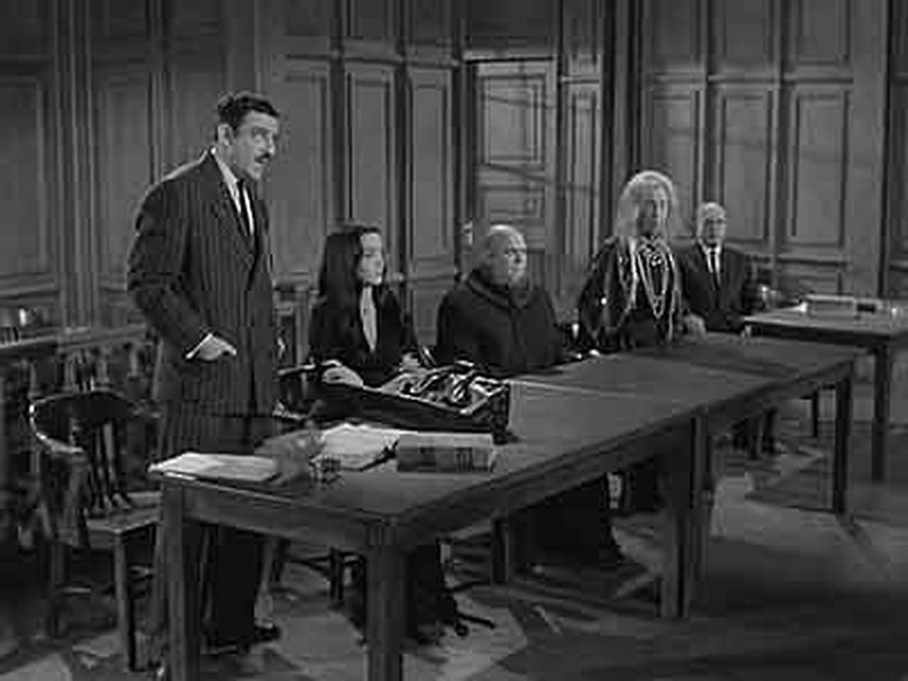 The Addams Family - Season 1 Episode 21 : The Addams Family in Court