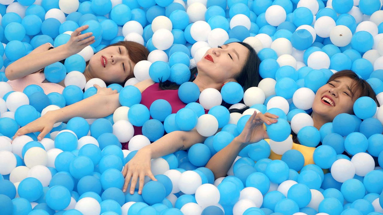 爱情公寓 — Épisode 3