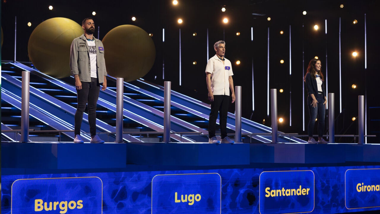 Juego de pelotas backdrop