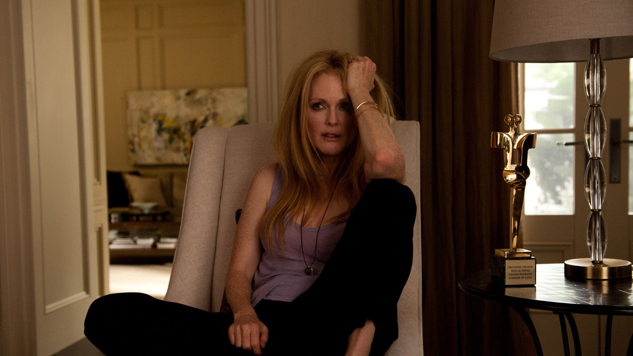 Maps to the Stars background 27