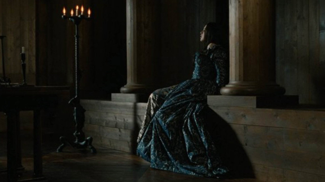 Queen Margot background 30