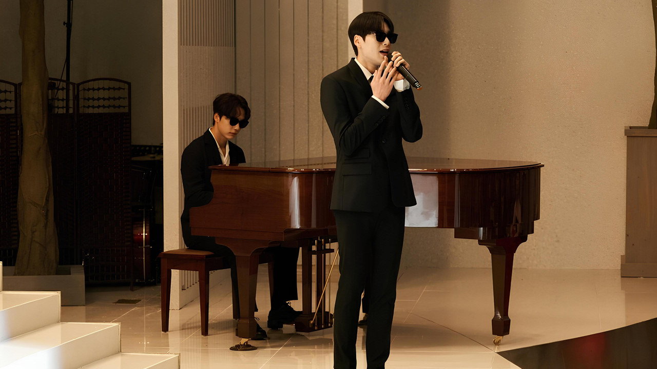 Happy Merry Ending photo 1