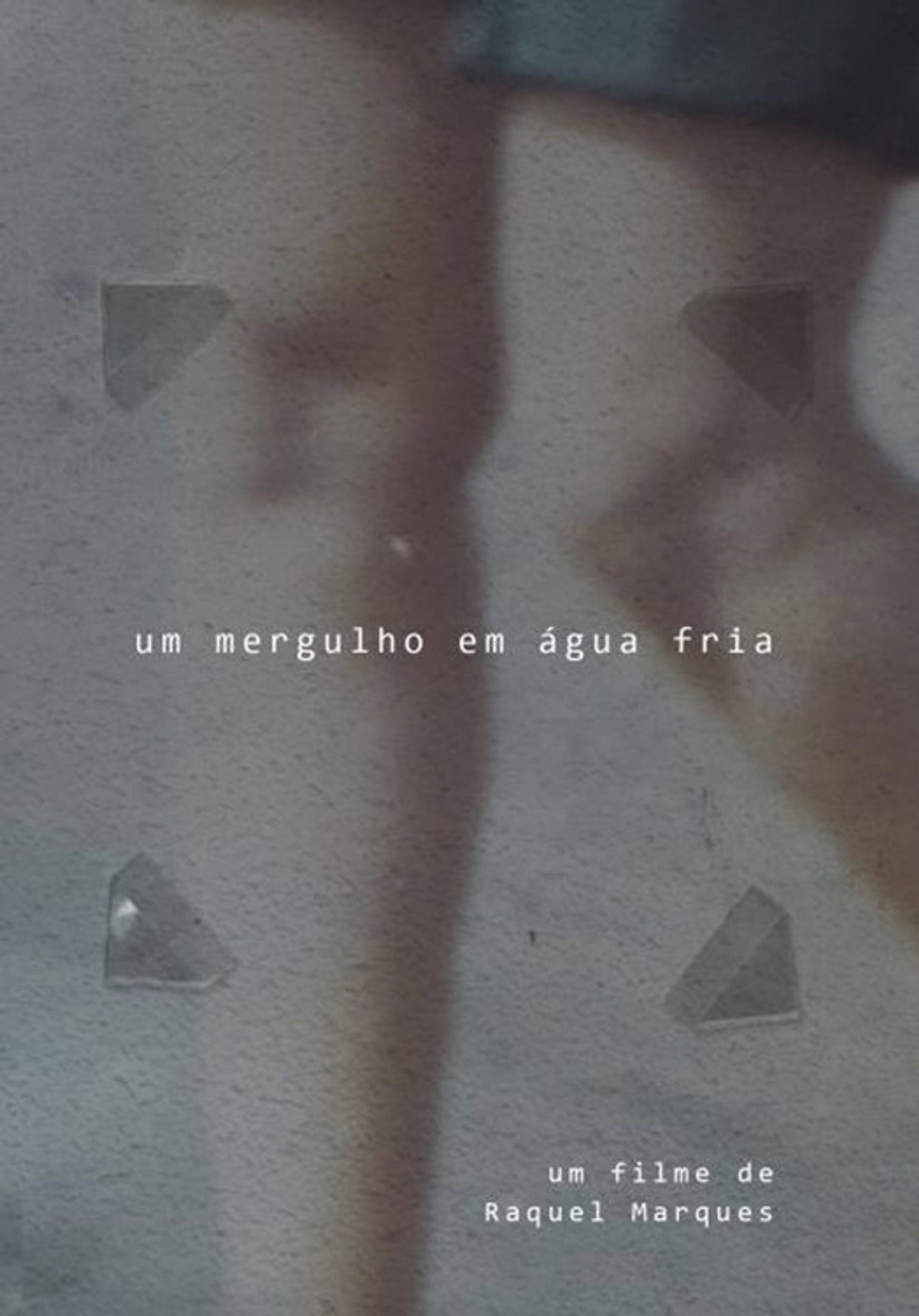 Um mergulho em água fria