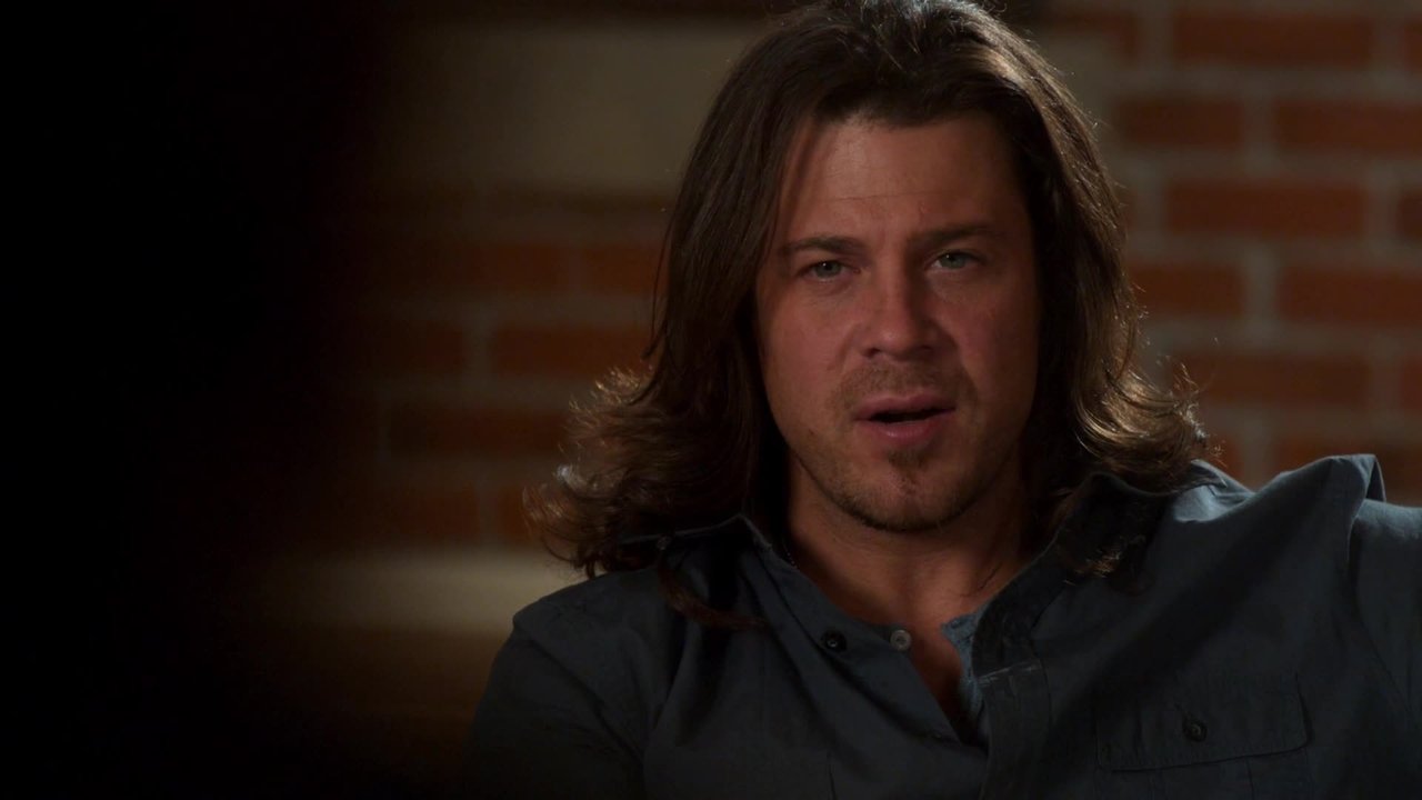 Leverage - Season 2 Episode 14 : The Three Strikes Job (1)