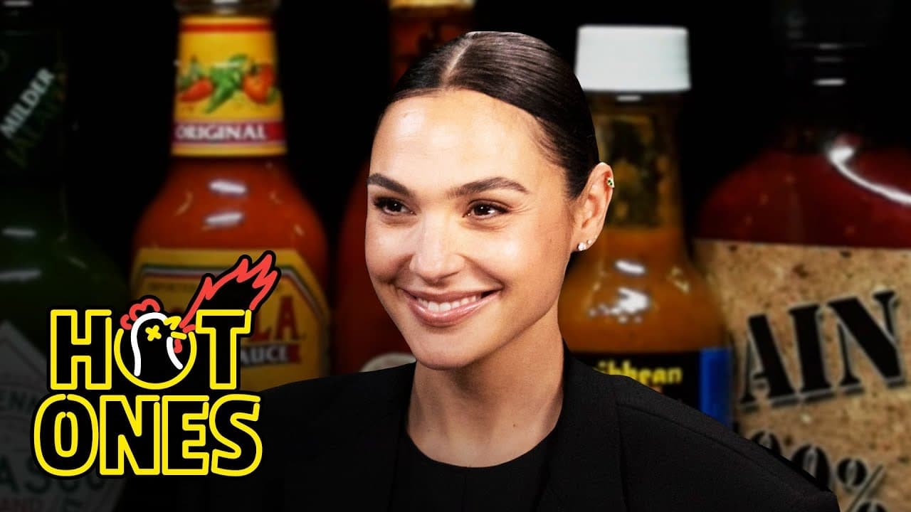 Hot Ones - Season 21 Episode 13 : Gal Gadot Does a Spit Take While Eating Spicy Wings