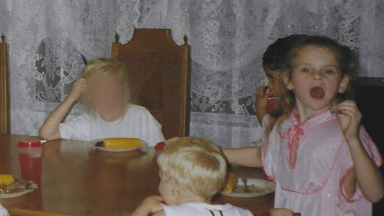 Homicide for the Holidays — Épisode 4