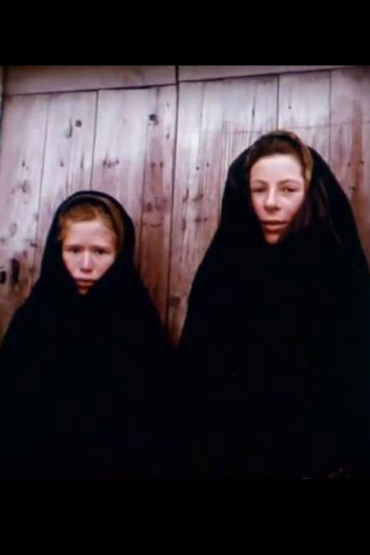 Entremês Famoso Sobre a Pesca no Rio Minho Backdrop