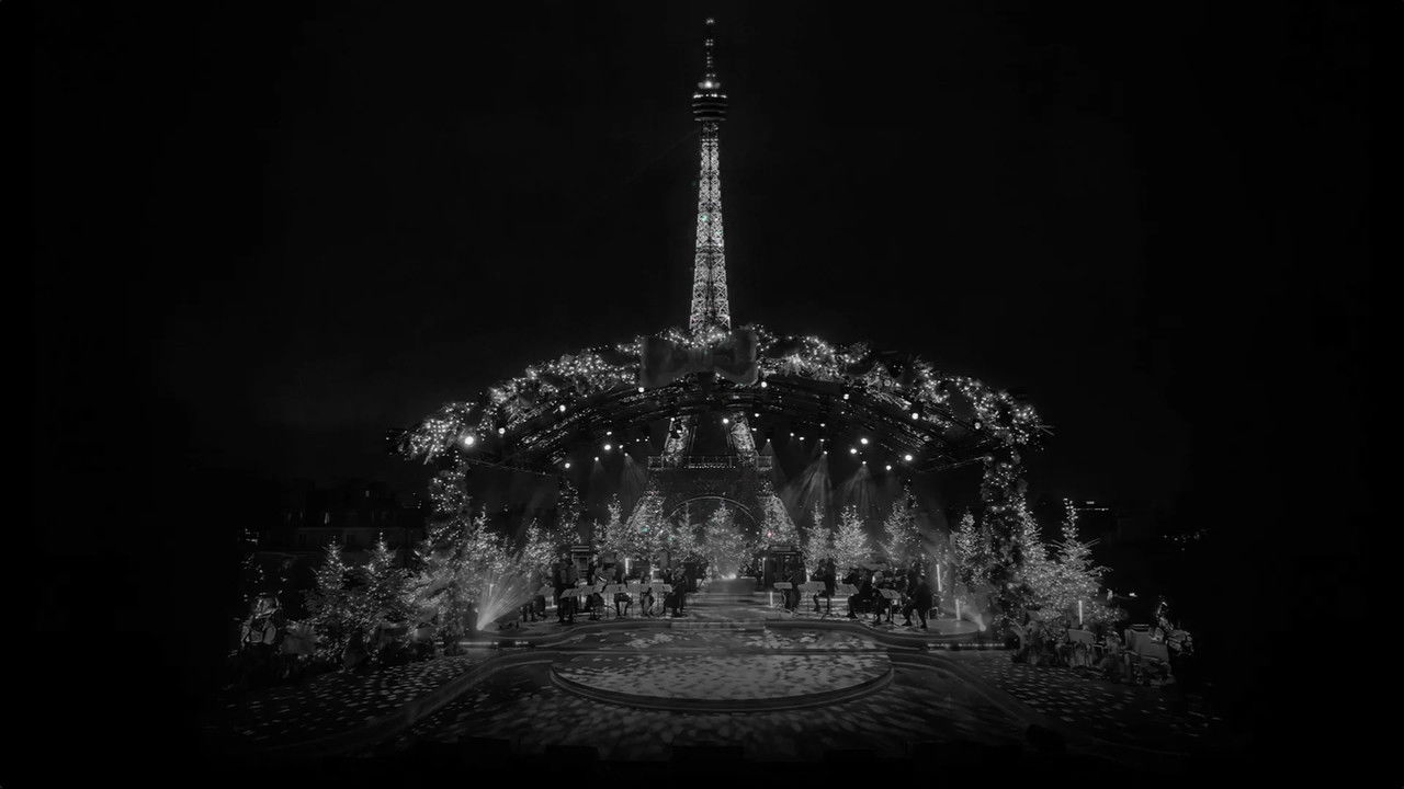 Christina Aguilera: Christmas in Paris backdrop