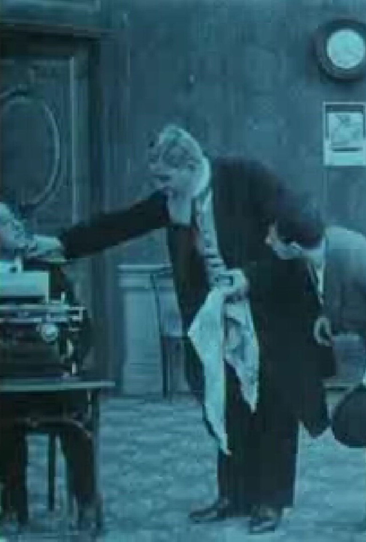 Polidor senza colletto Backdrop