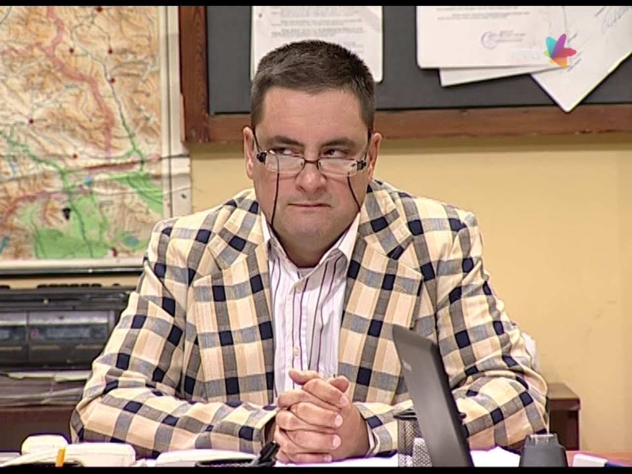 Government Job - Season 4 Episode 29 : 620 Salašarski fantom