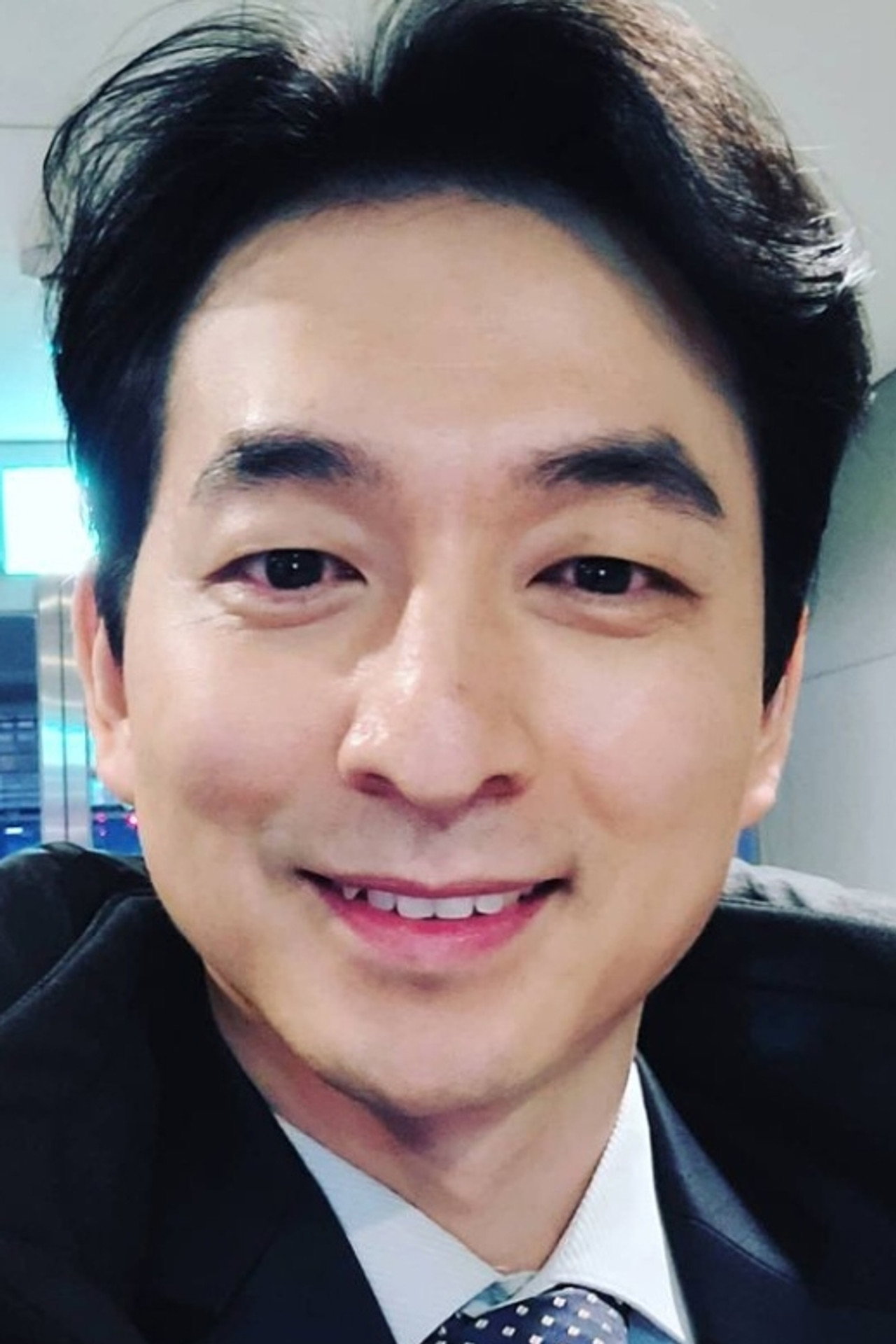 김상일