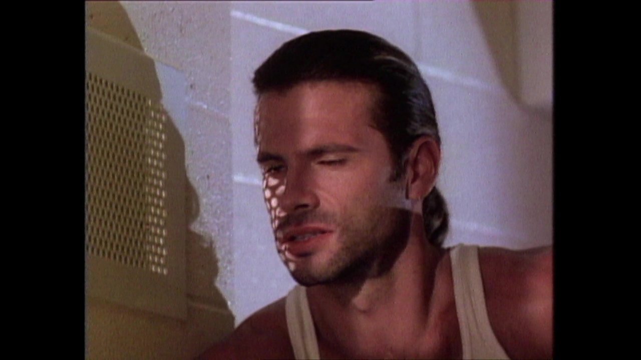 Renegade - Season 1 Episode 13 : Give and Take