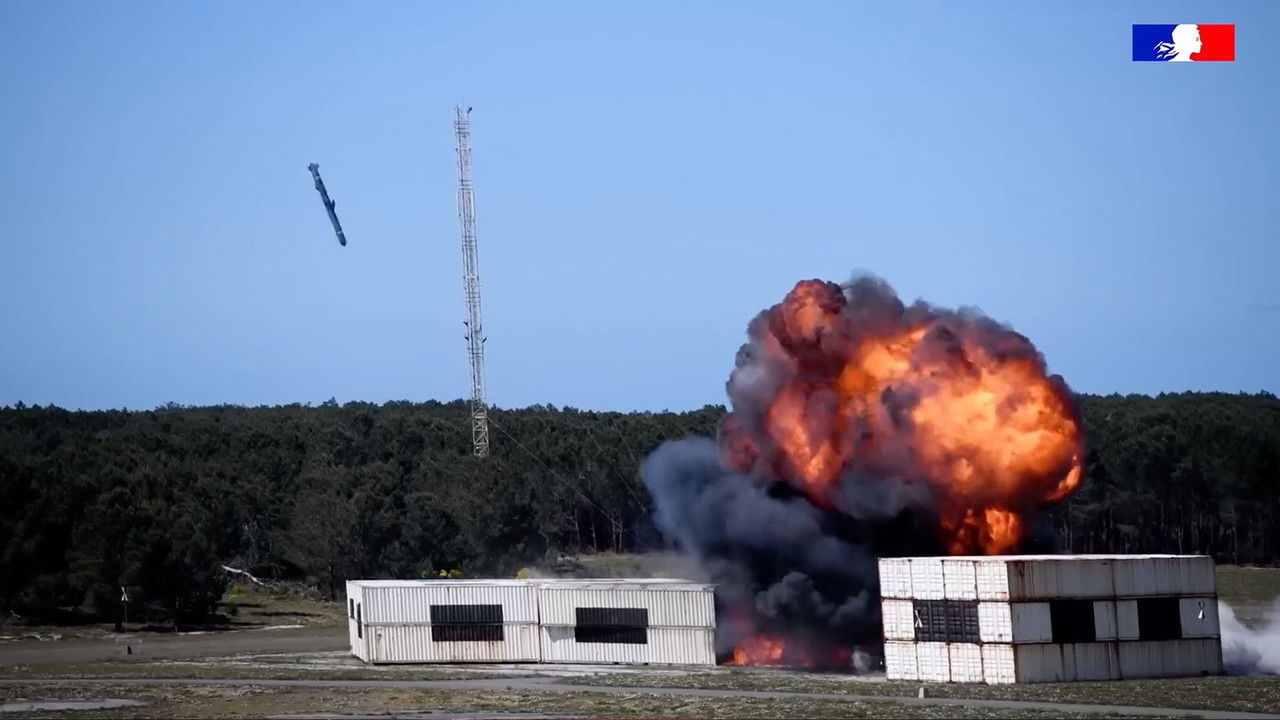 Le Dessous des images — Quand l’armée affiche ses tirs de missile