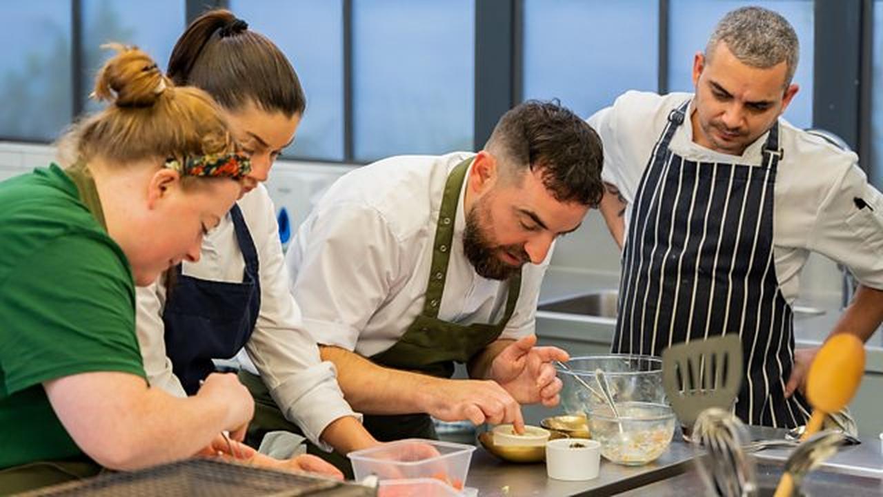 Great British Menu - Season 19 Episode 19 : Northern Ireland: Starters and Fish