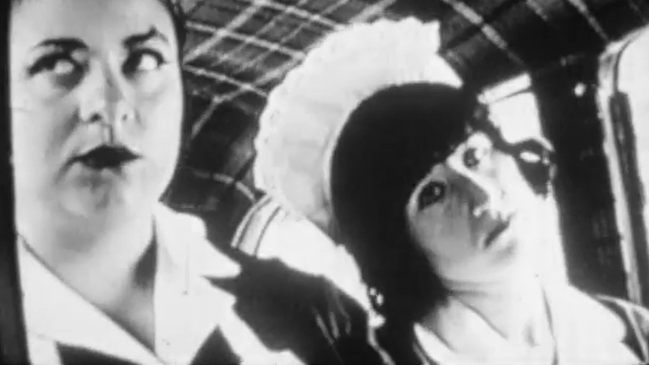 Las mucamas van en coche