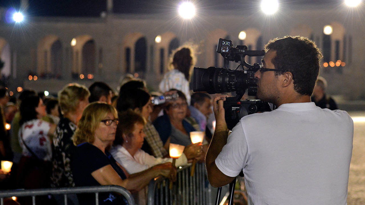 Fátima, el Último Misterio backdrop