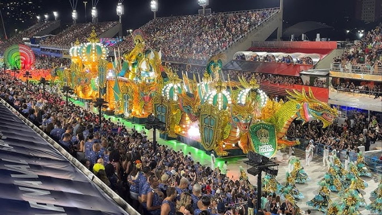 Desfile das Escolas de Samba do RJ — Épisode 1