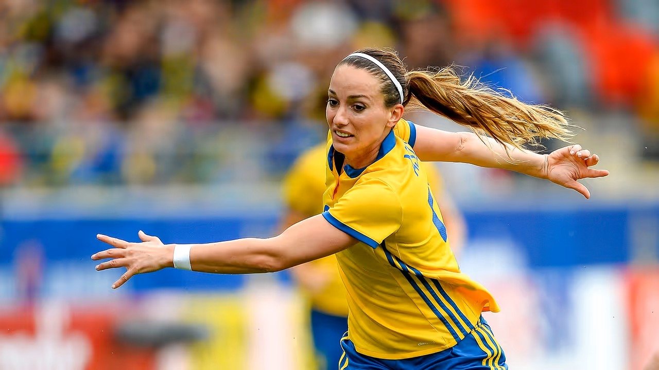Kosovare Asllani: Världsstjärnan från Vimmerby