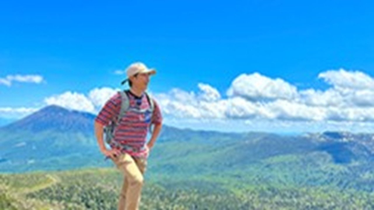 Because the Mountain is There - Season 2 Episode 12 : Episode 12