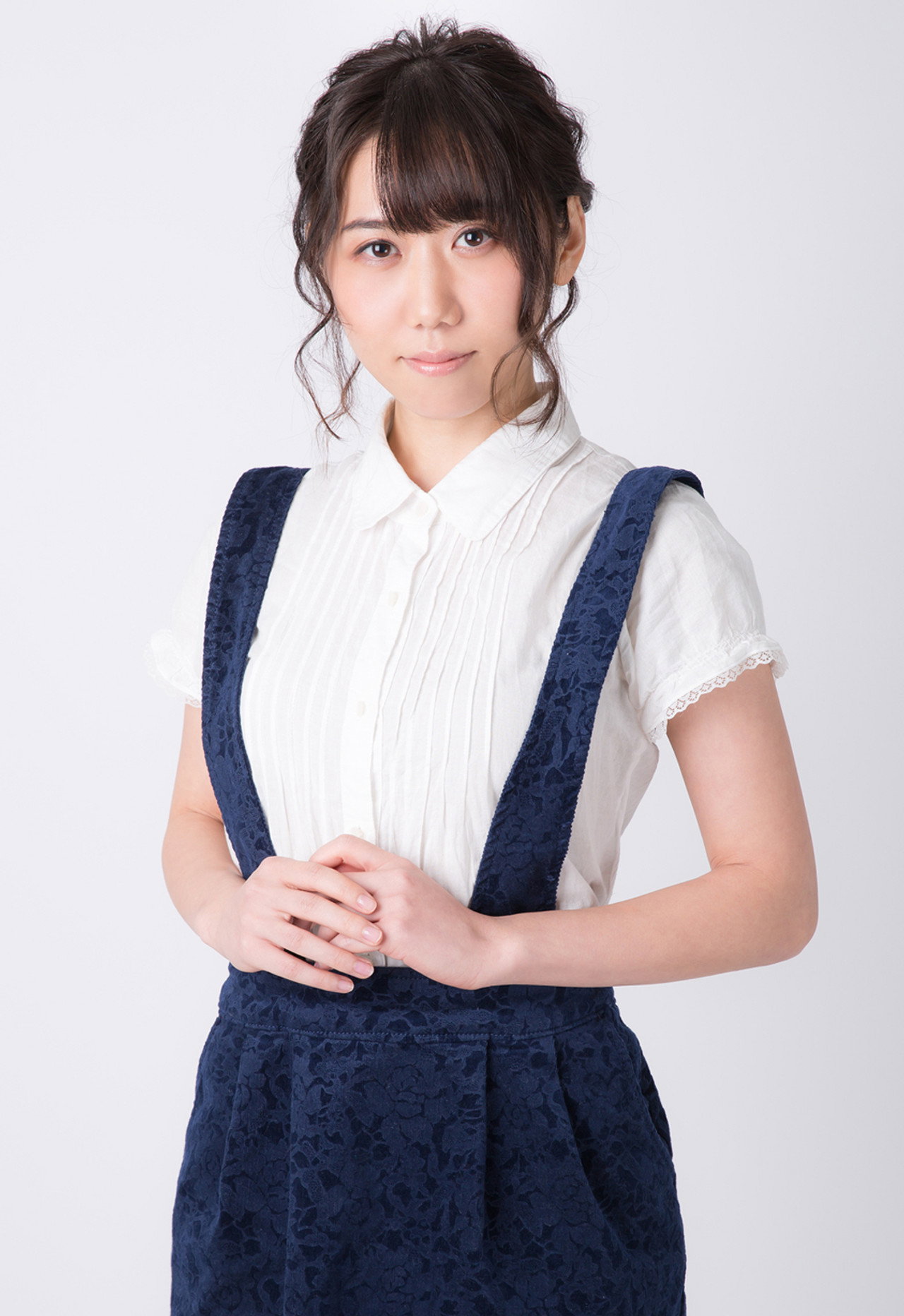 Aki Oumi